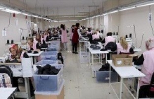 Pandemide çalışan bir kadın sayısı düştü