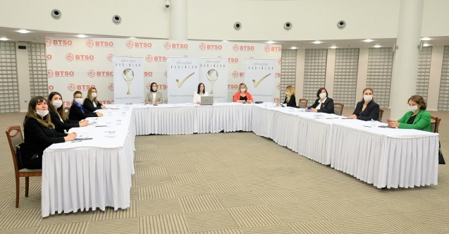 Kadın girişimciler dijital zirvede buluştu