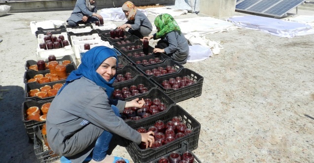 Kadınlar her koşulda başarır